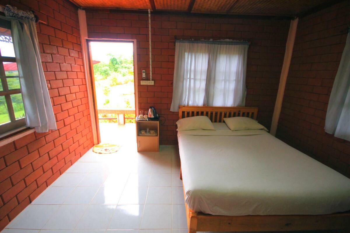 มนต์เมืองแจ่ม Hotel Мае Чаем Екстериор снимка